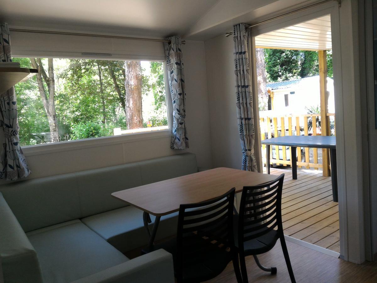 Camping Les Sables ตูร์นง-โซร์-โฮน ภายนอก รูปภาพ